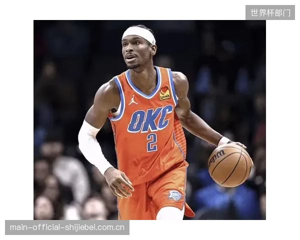 亚历山大凭借出色的个人数据和带队战绩，成为MVP最大热门。
